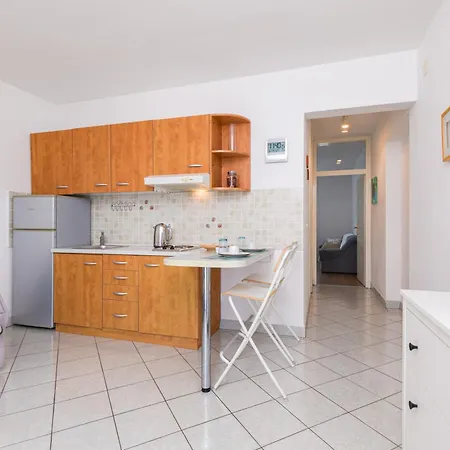 Apartment For 2 Kijac